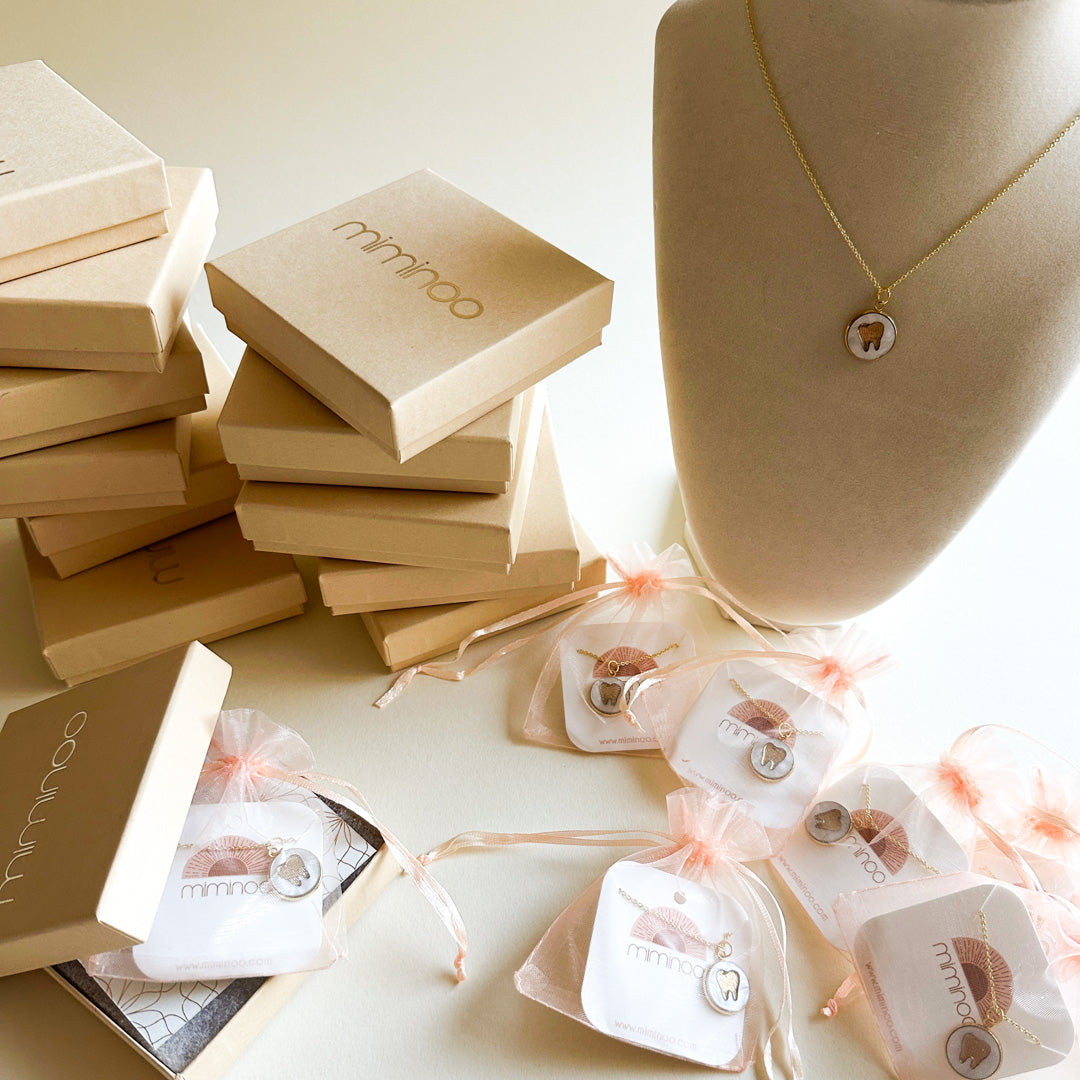 18K Gold-Plated Tooth Charm Necklace – Customizable Dental Gift